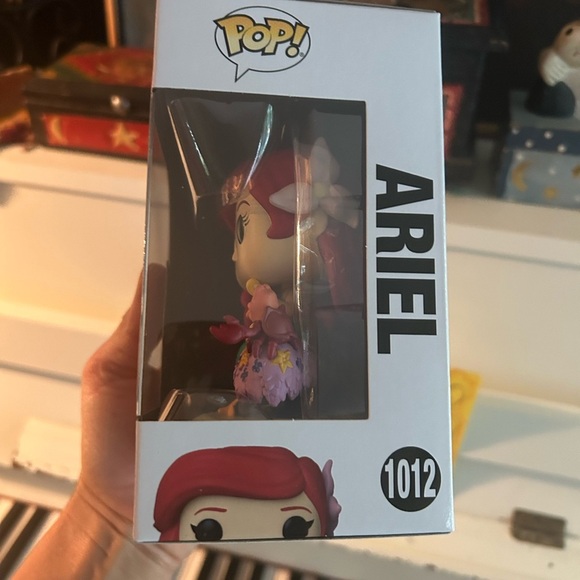 Funko Pop! Disney Princess Ariel Figure - Red, Purple, Green 1012 - Picture 8 of 12